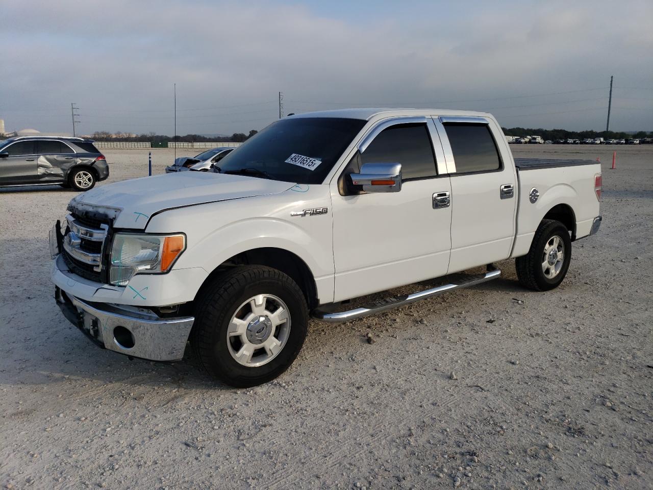 2013 Ford F150 Supercrew იყიდება New Braunfels-ში, TX - Front End