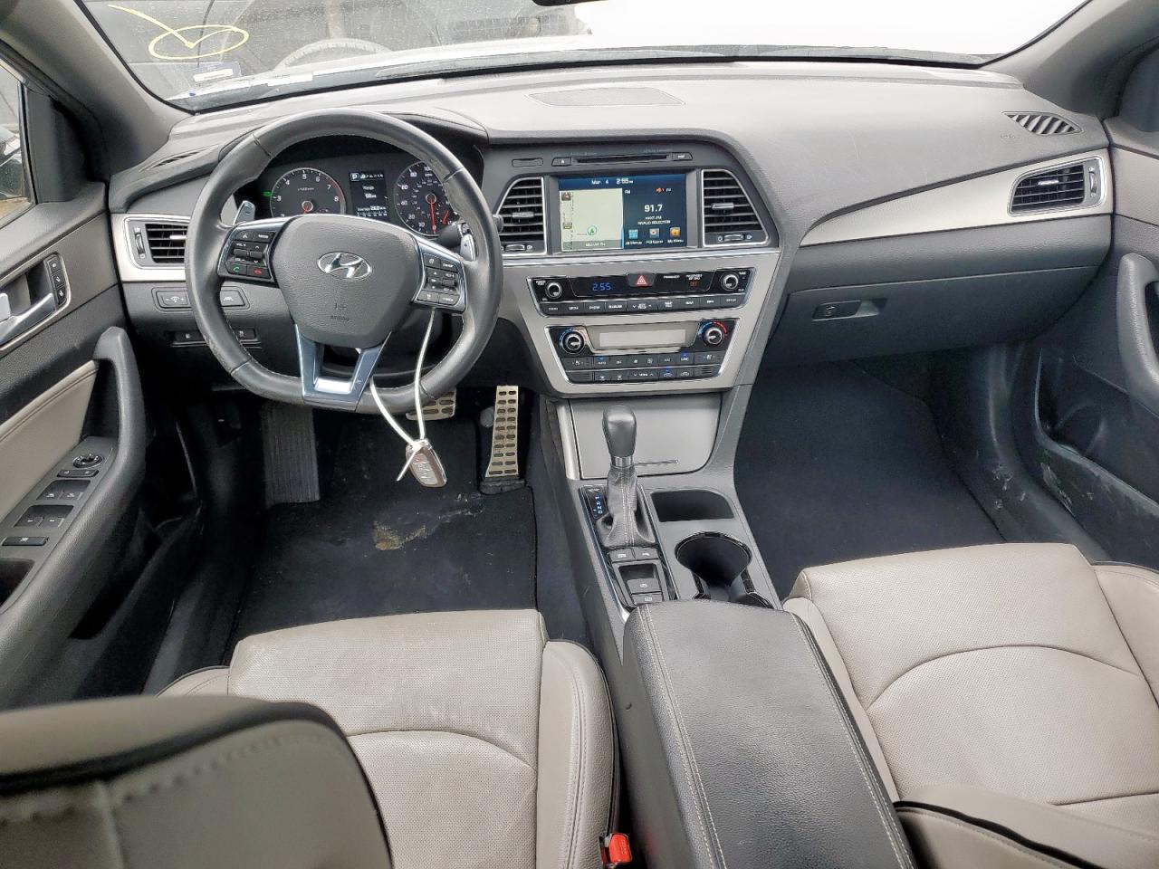 2015 Hyundai Sonata - Image 8