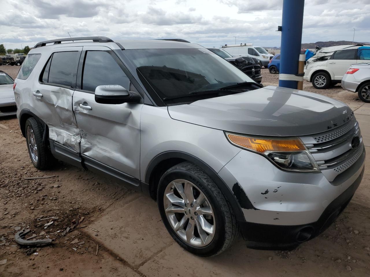 2013 Ford Explorer - Image 4