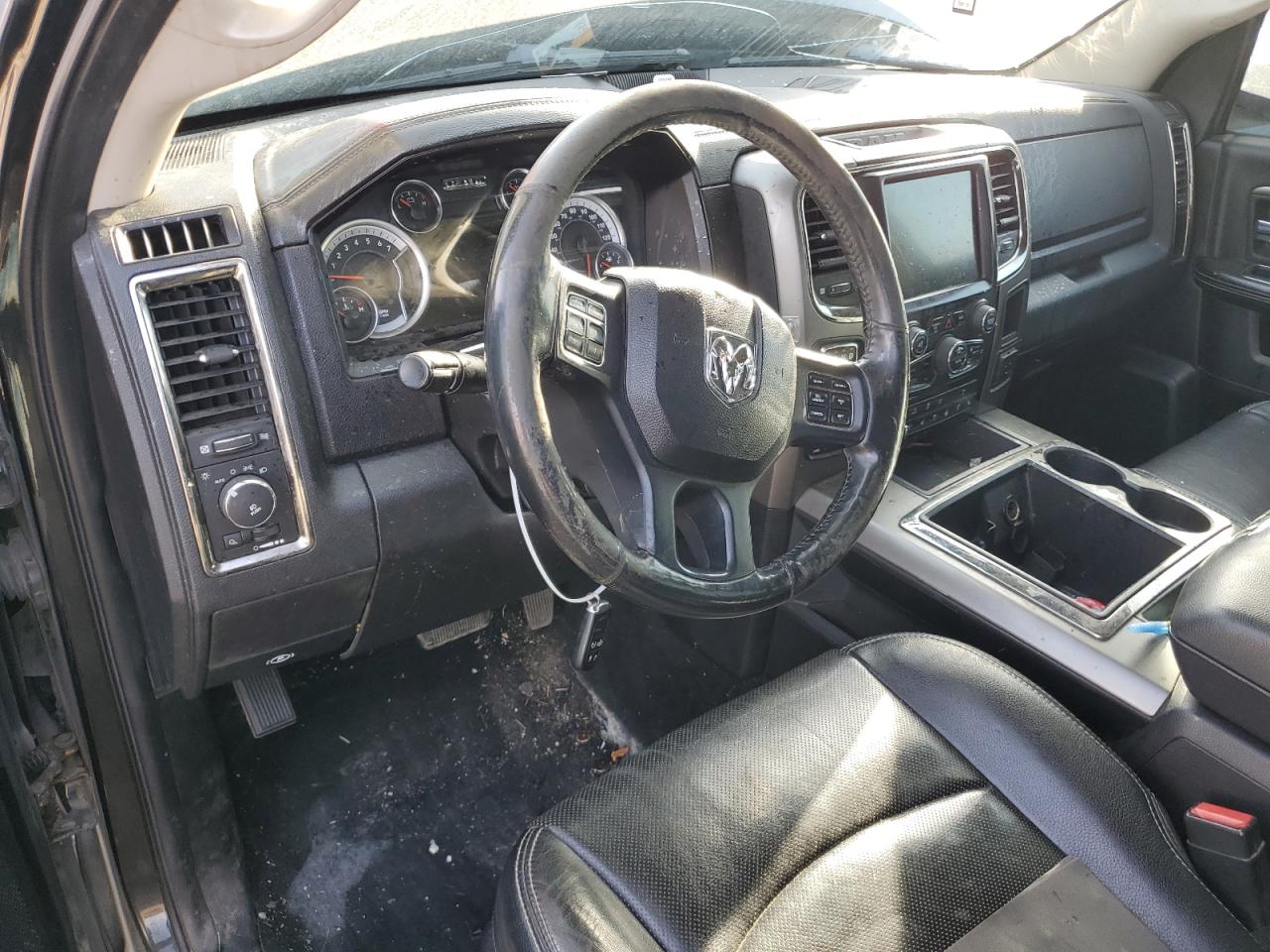 2013 RAM 1500 - Image 8