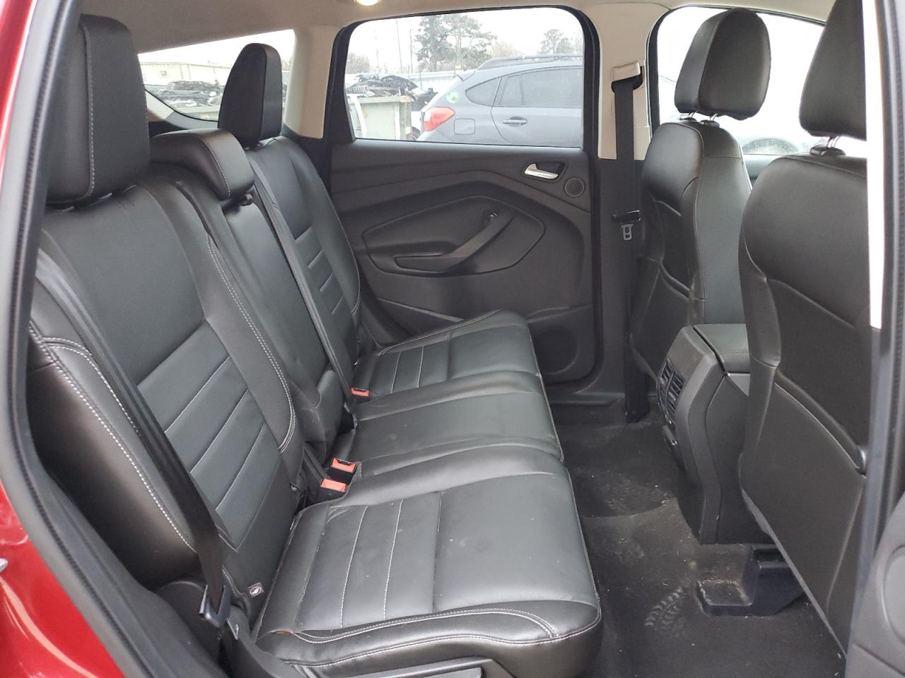 2015 Ford Escape - Image 11