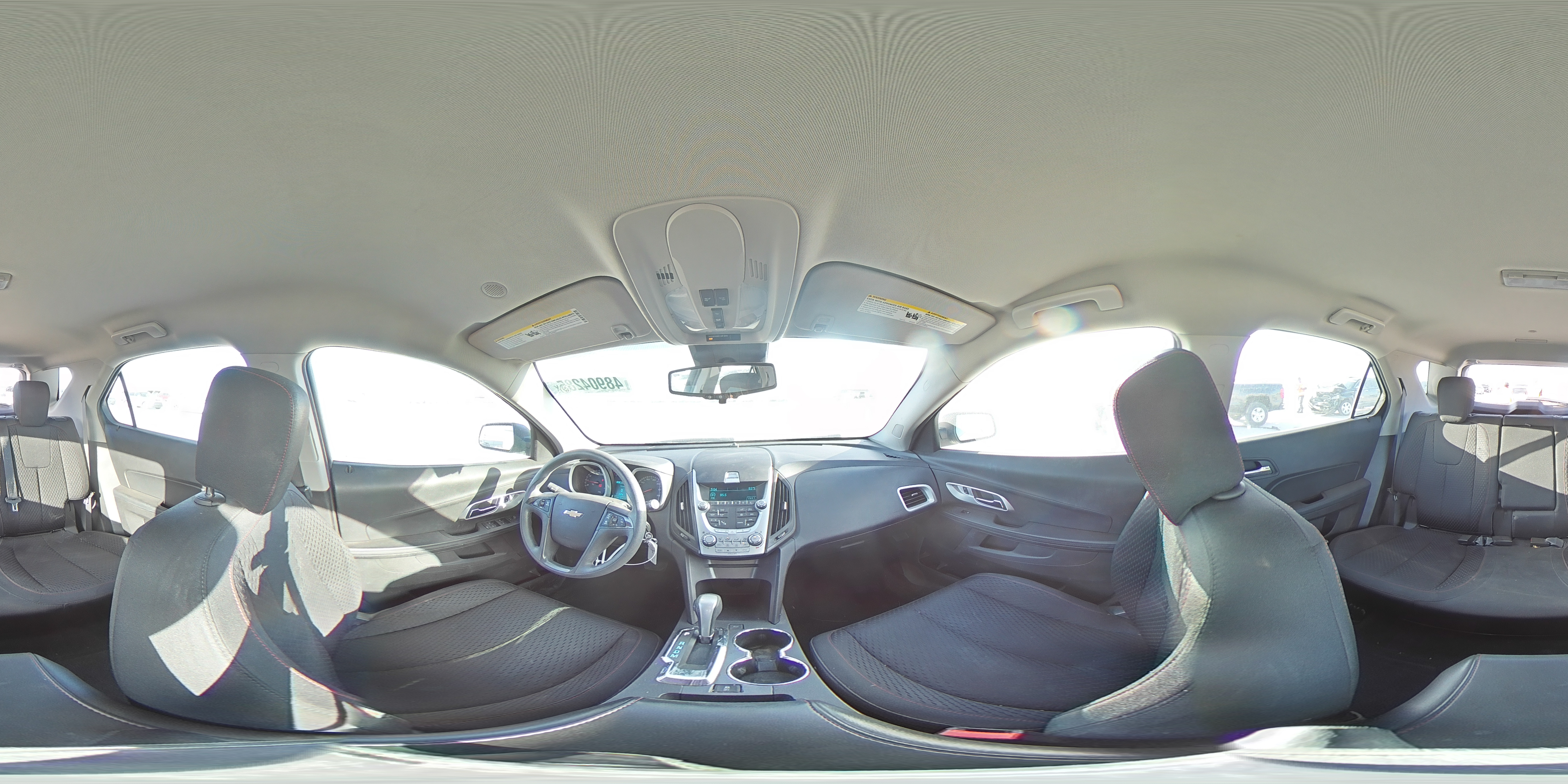 2015 Chevrolet Equinox - Image 16
