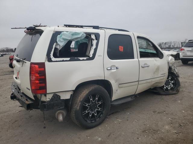 Parquets CHEVROLET TAHOE 2012 White