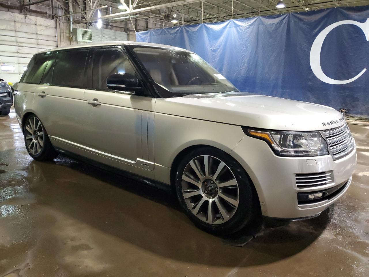 2015 Land Rover Range Rover - Image 4