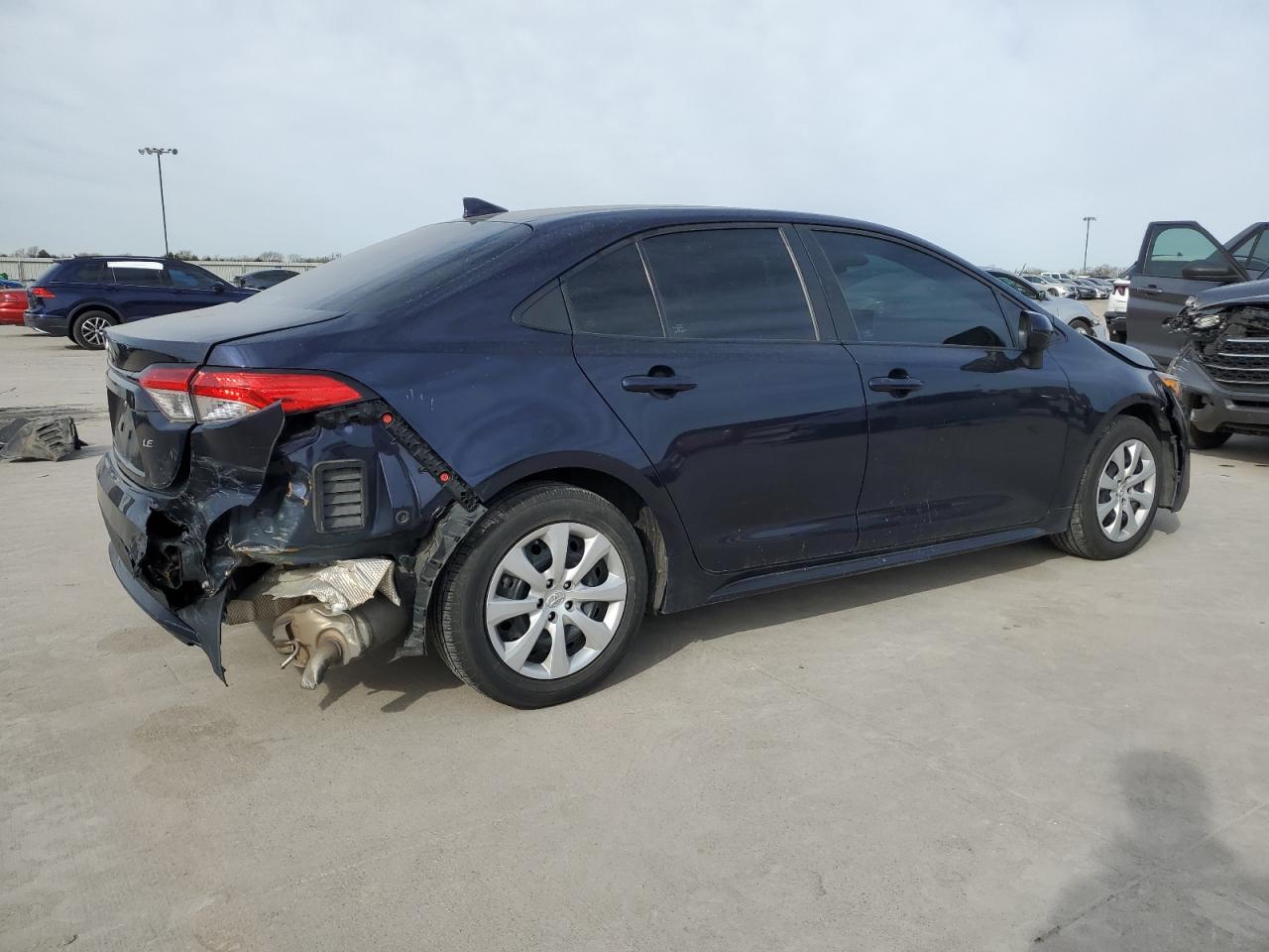 2021 Toyota Corolla - Image 3