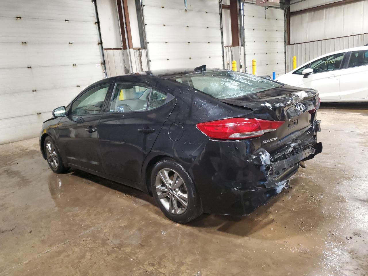 2018 Hyundai Elantra - Image 2