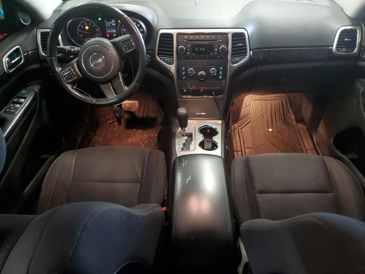 2012 Jeep Grand Cherokee - Image 8