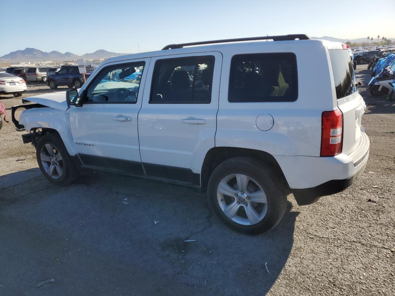 2012 Jeep Liberty (Patriot) - Image 2