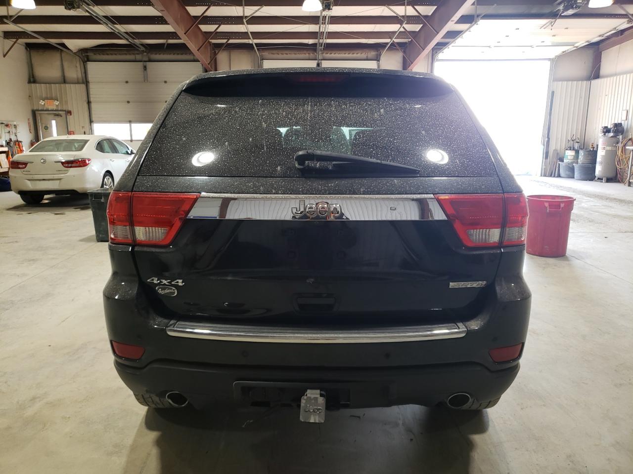 2012 Jeep Grand Cherokee - Image 6