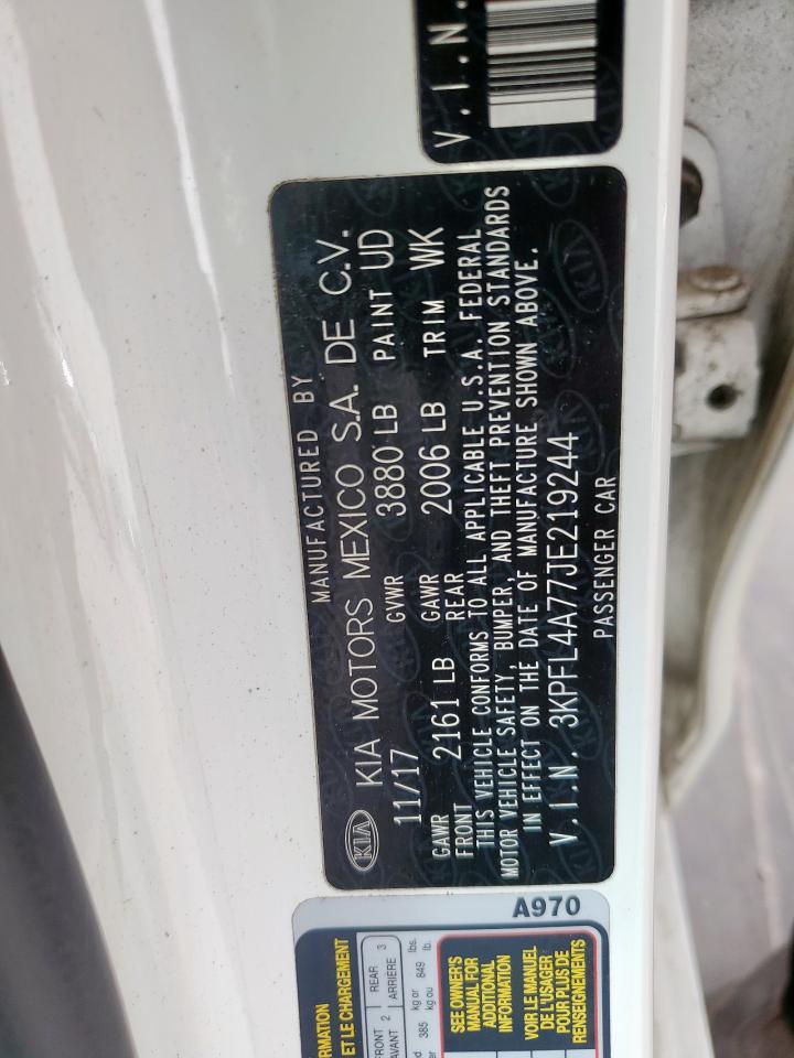 2018 Kia Forte - Image 12