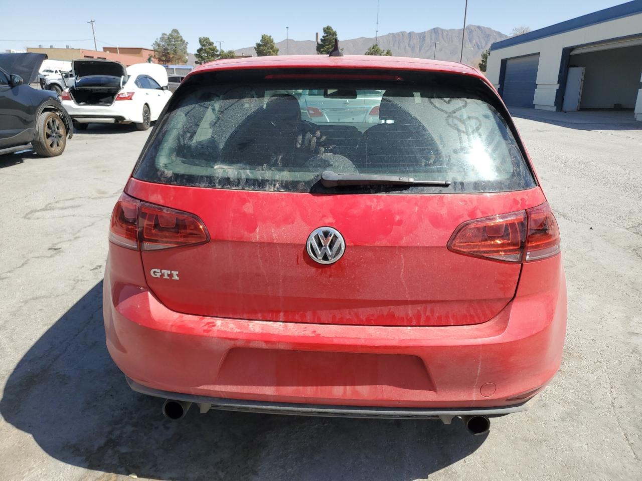 2017 Volkswagen Golf - Image 6