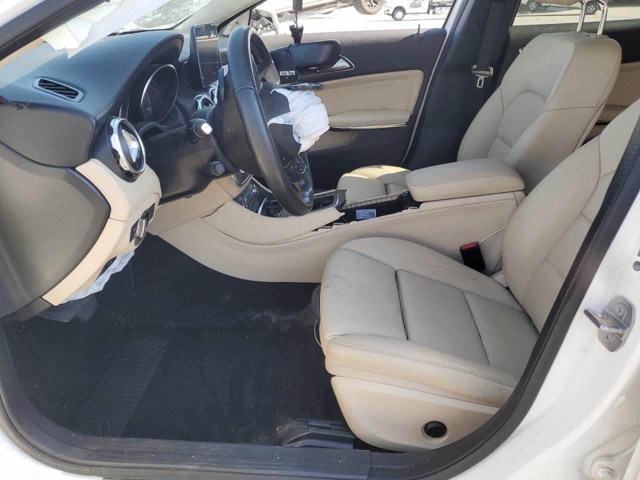 wdctg4eb6lu027821 WDCTG4EB6LU027821 2020 Mercedes-Benz Gla 250