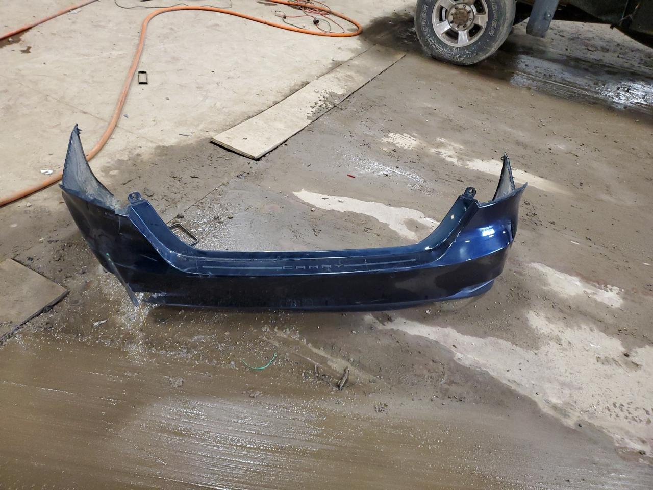 2018 Toyota Camry - Image 12