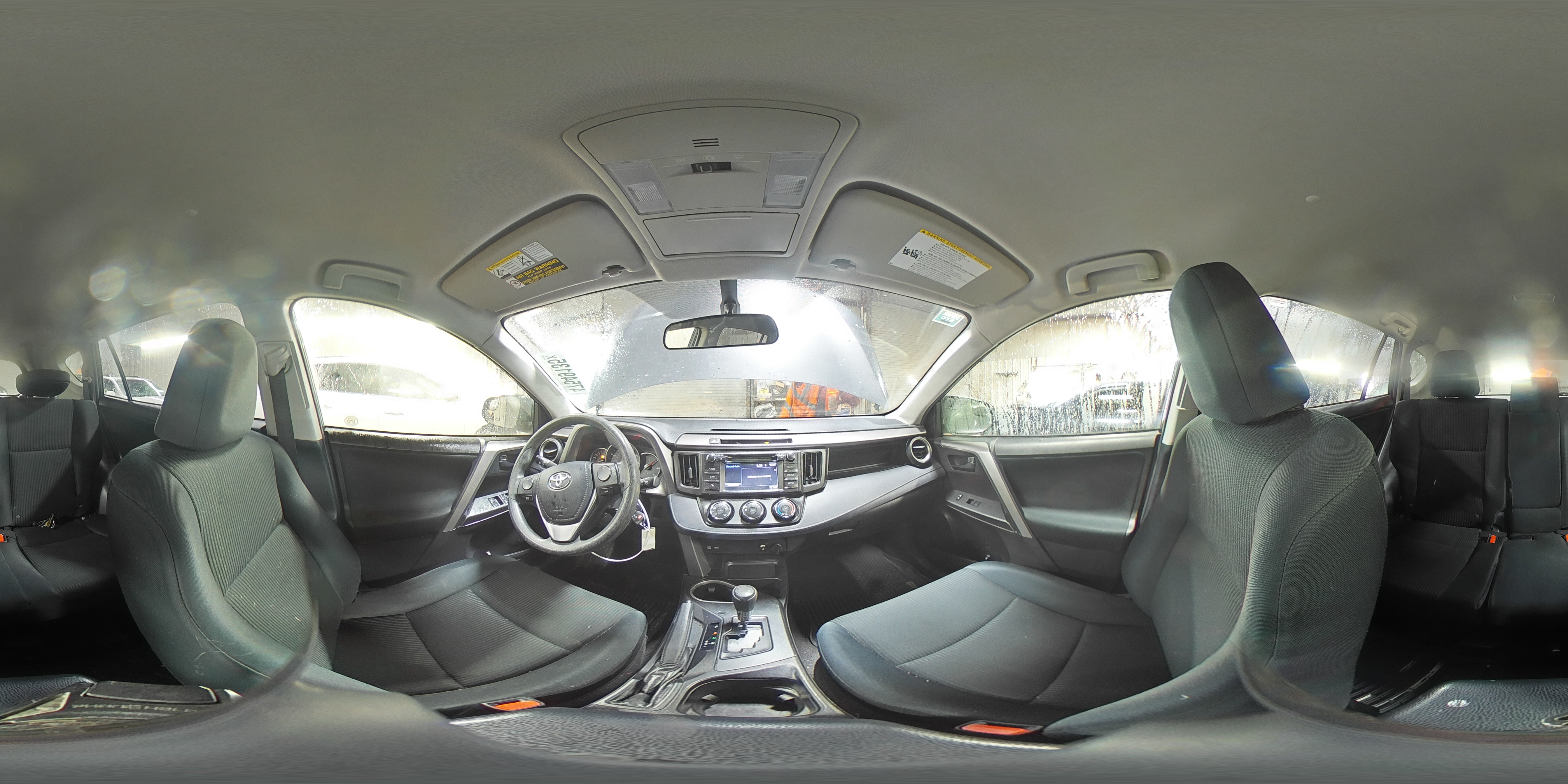 2016 Toyota RAV 4 - Image 14