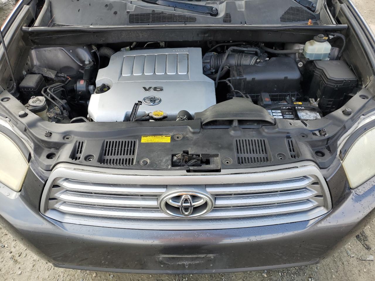 2009 Toyota Highlander - Image 12