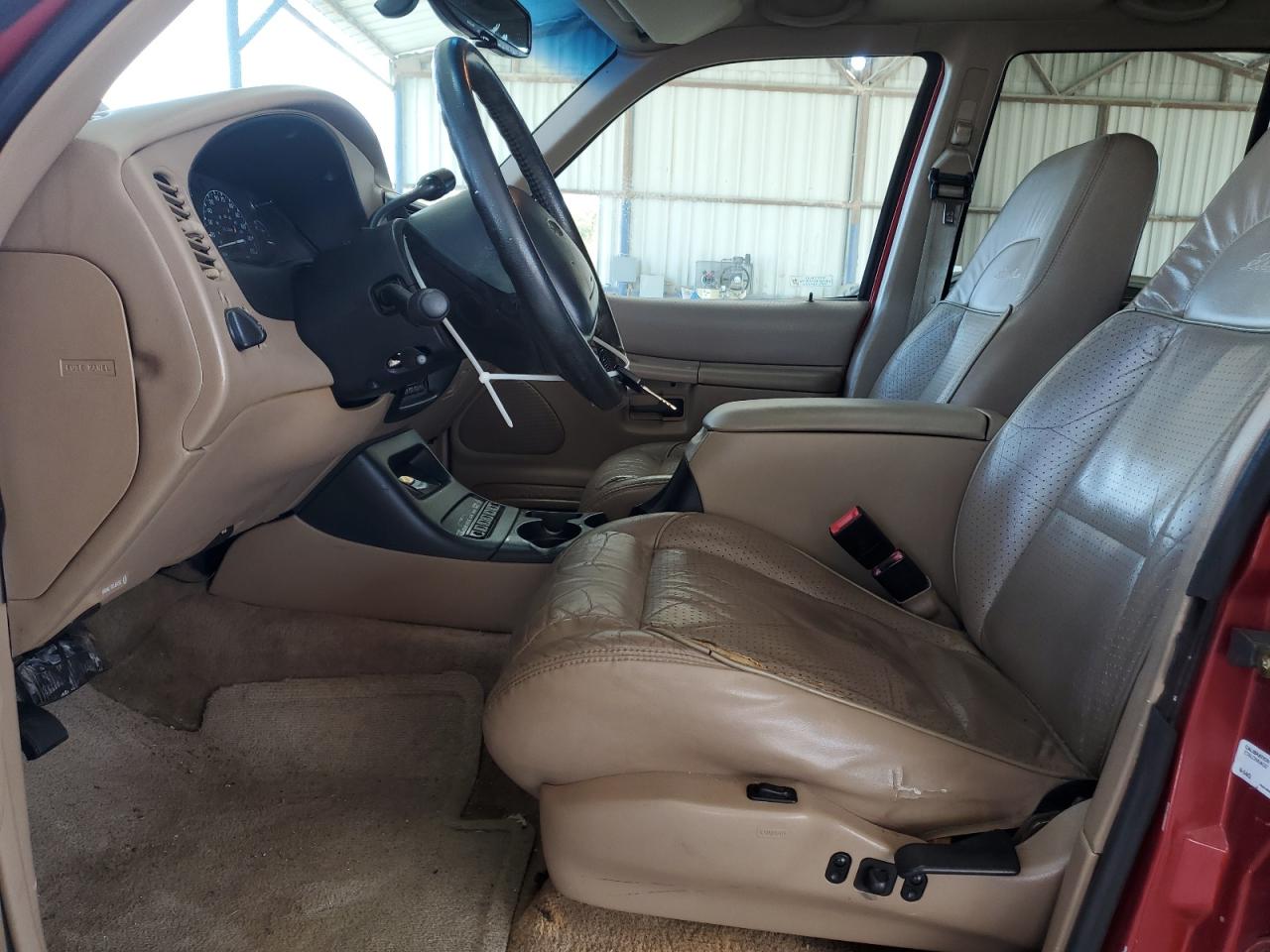 1998 Ford Explorer VIN: 1FMZU35P9WZC18148 Lot: 50892185