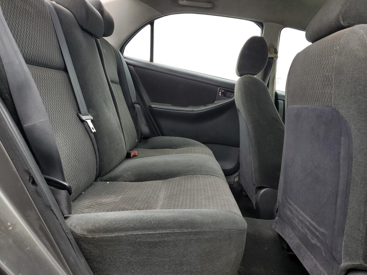 2005 Toyota Corolla - Image 10