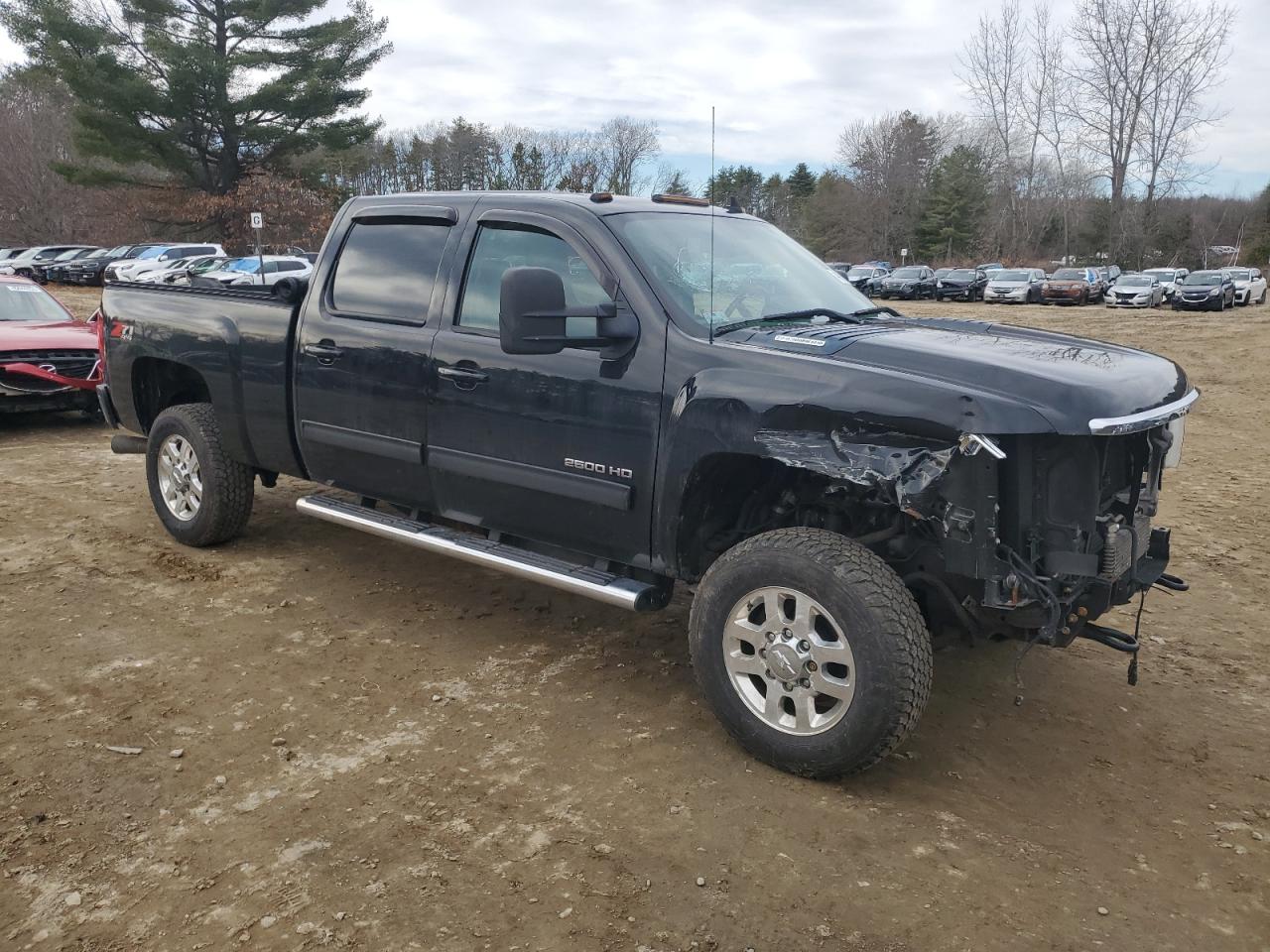 2014 Chevrolet Silverado - Image 4