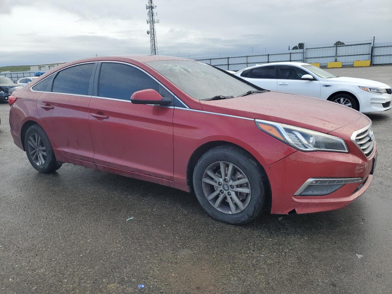 2015 Hyundai Sonata - Image 4