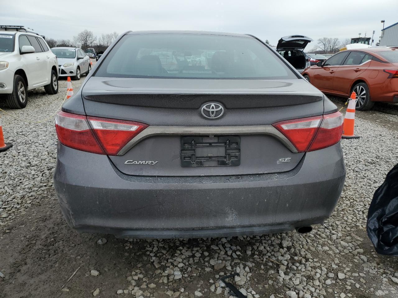 2016 Toyota Camry - Image 6