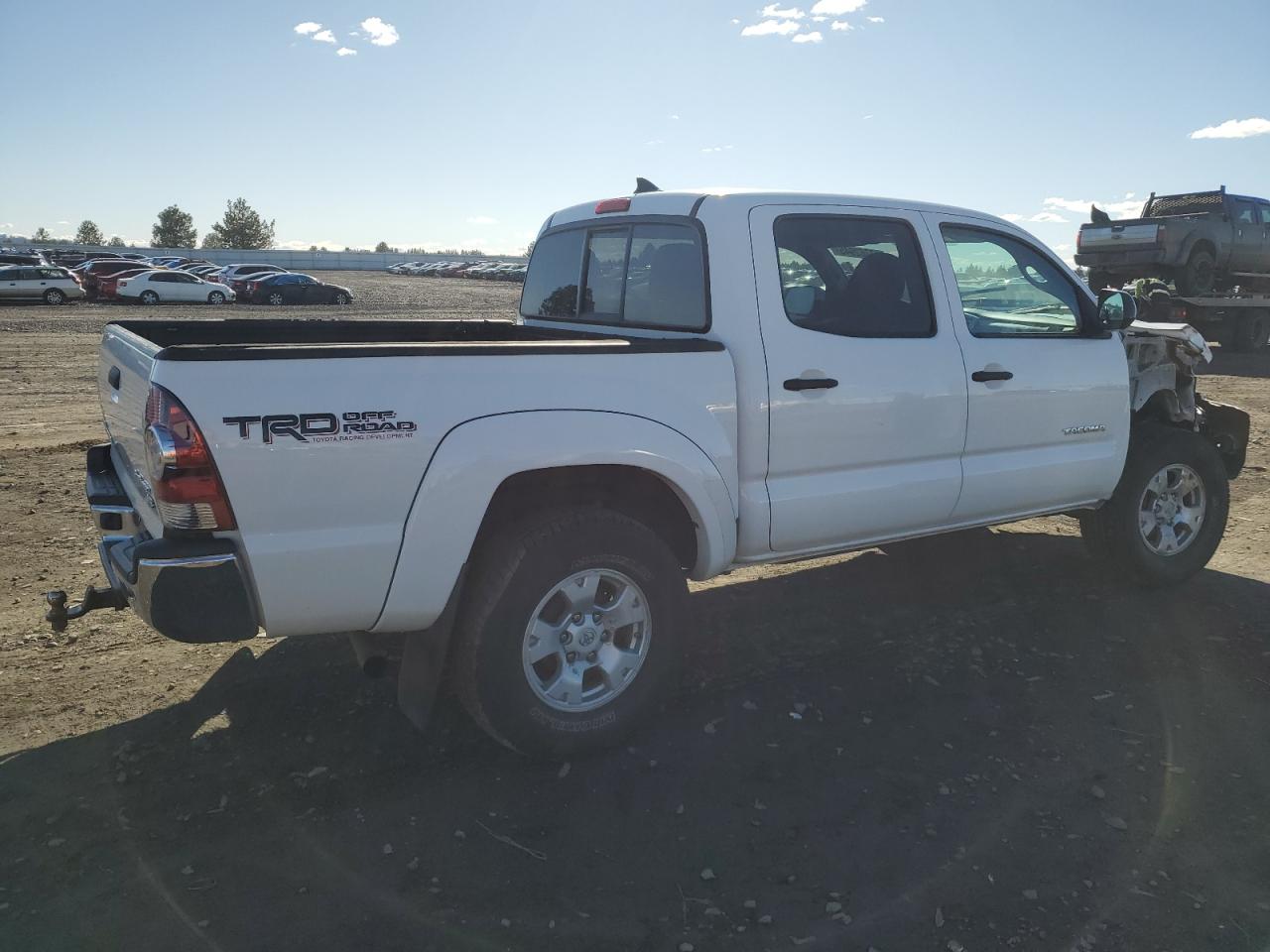 2012 Toyota Tacoma - Image 3
