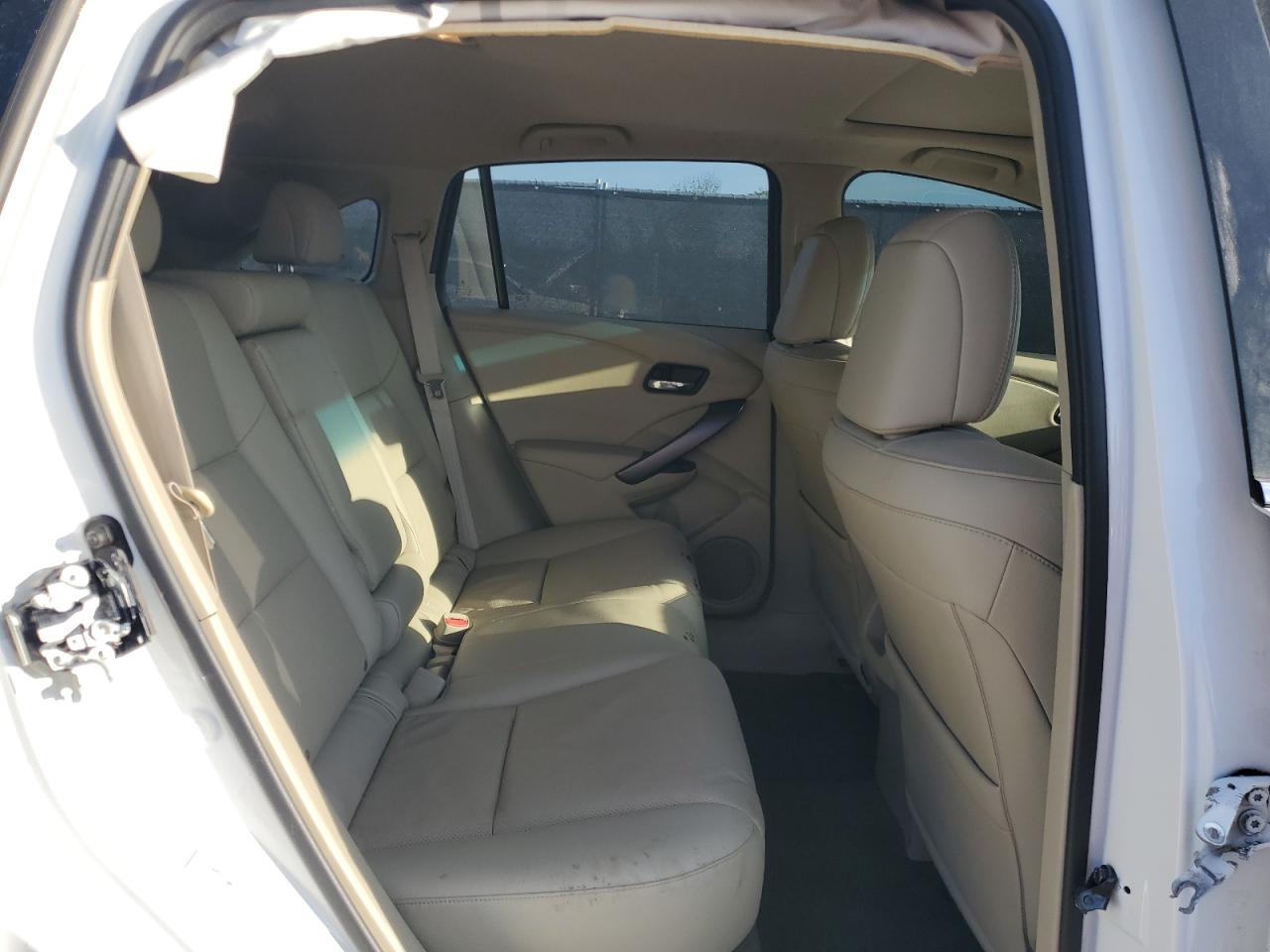 2015 Acura Rdx Technology VIN: 5J8TB3H55FL013635 Lot: 49058855