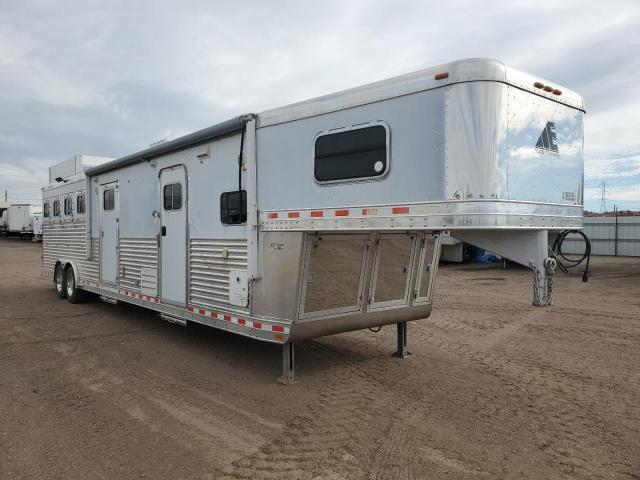2007 Elite Horse Trailer