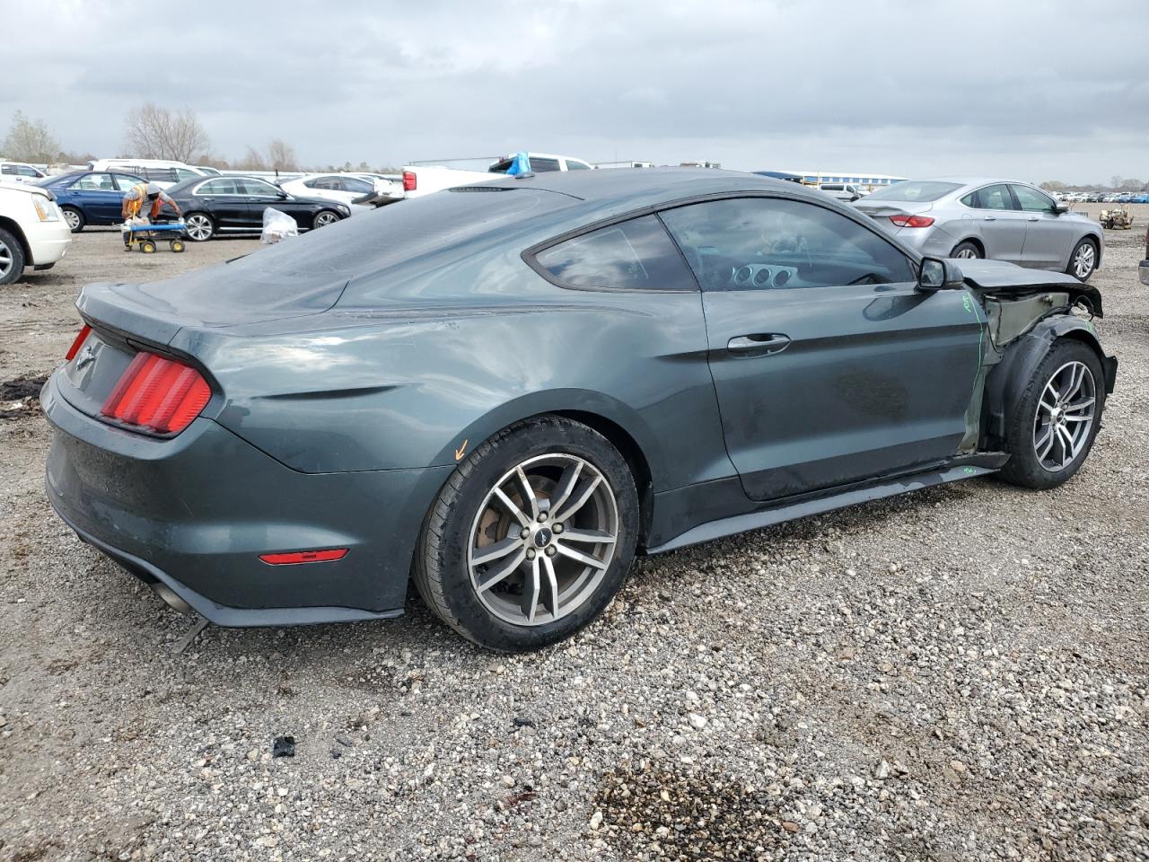 2015 Ford Mustang - Image 3