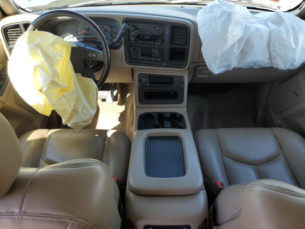2003 Chevrolet Silverado - Image 8