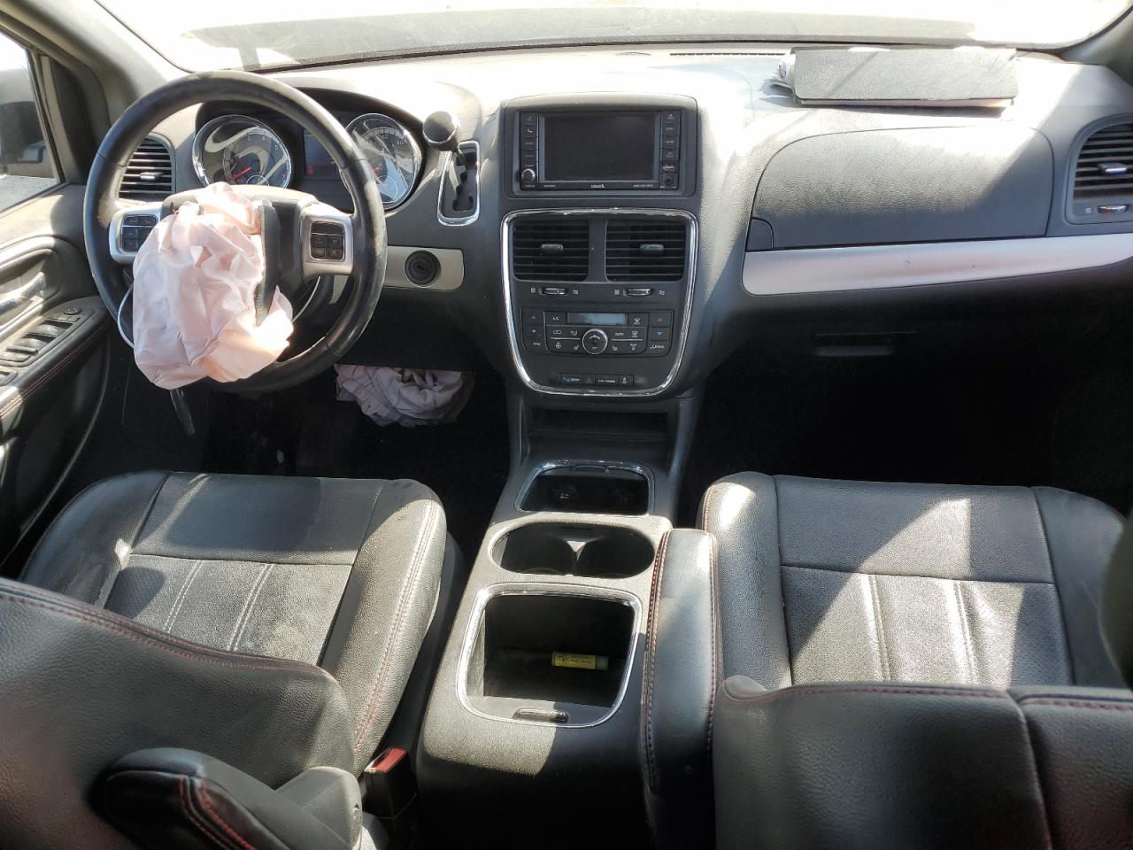 2019 Dodge Caravan - Image 8