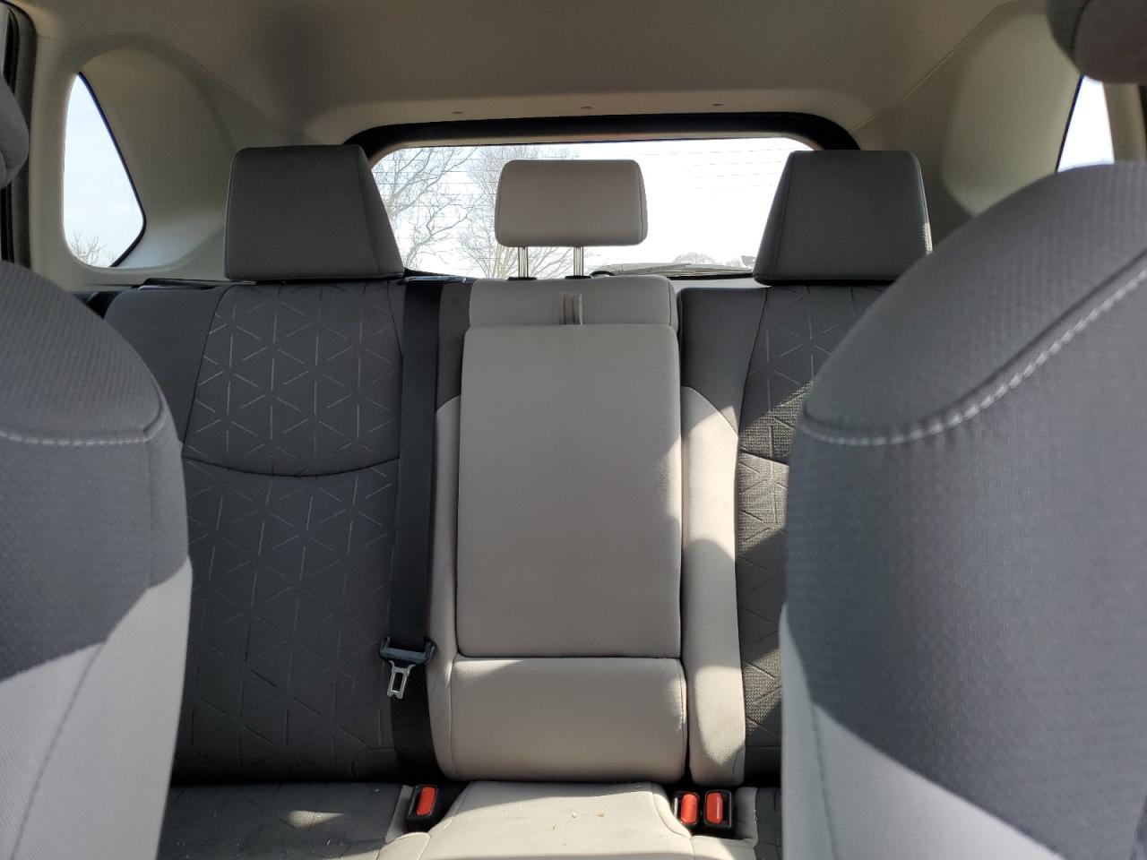 2021 Toyota RAV 4 - Image 10