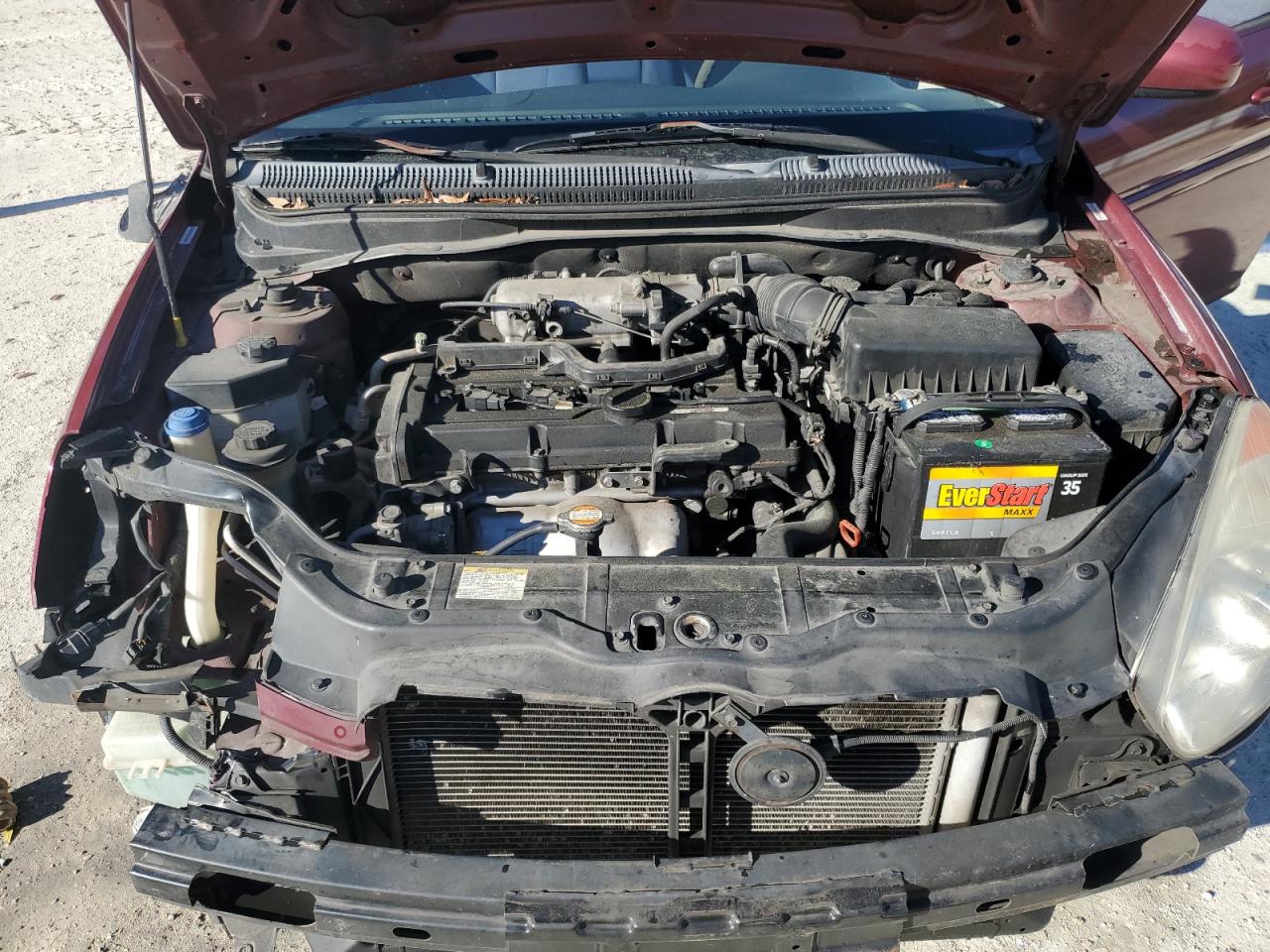 2010 Hyundai Accent - Image 11