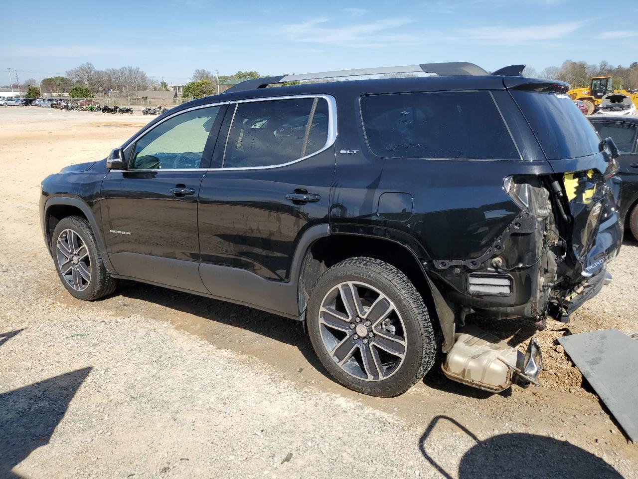 2020 GMC Acadia - Image 2