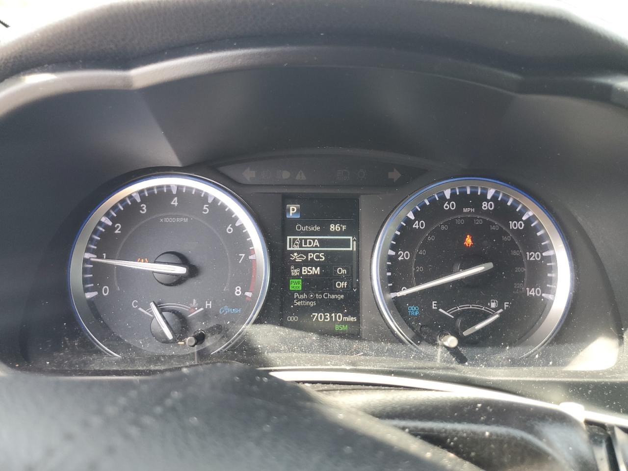 2019 Toyota Highlander - Image 9