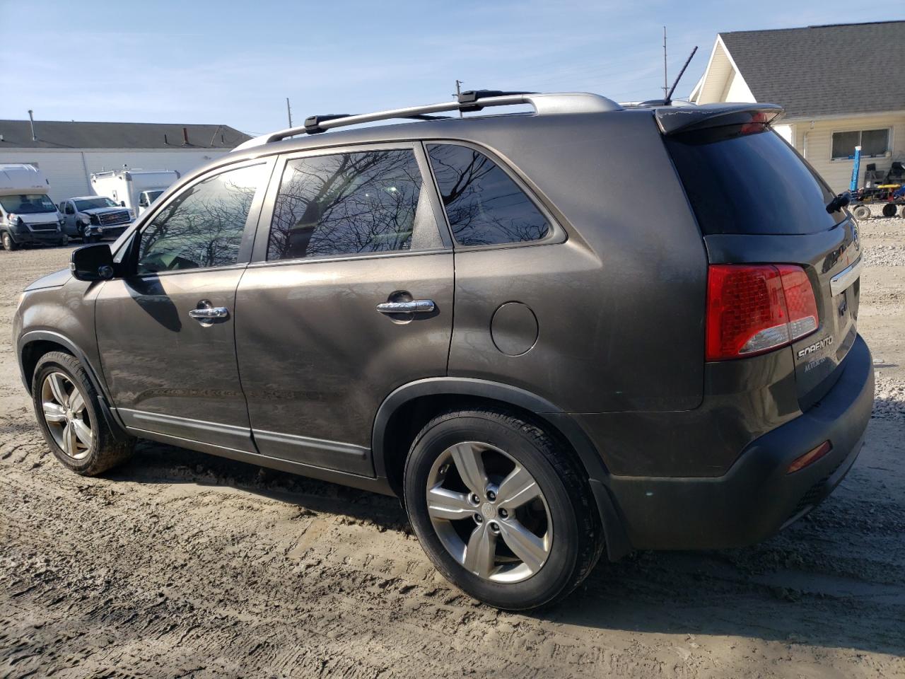 2013 Kia Sorento - Image 2