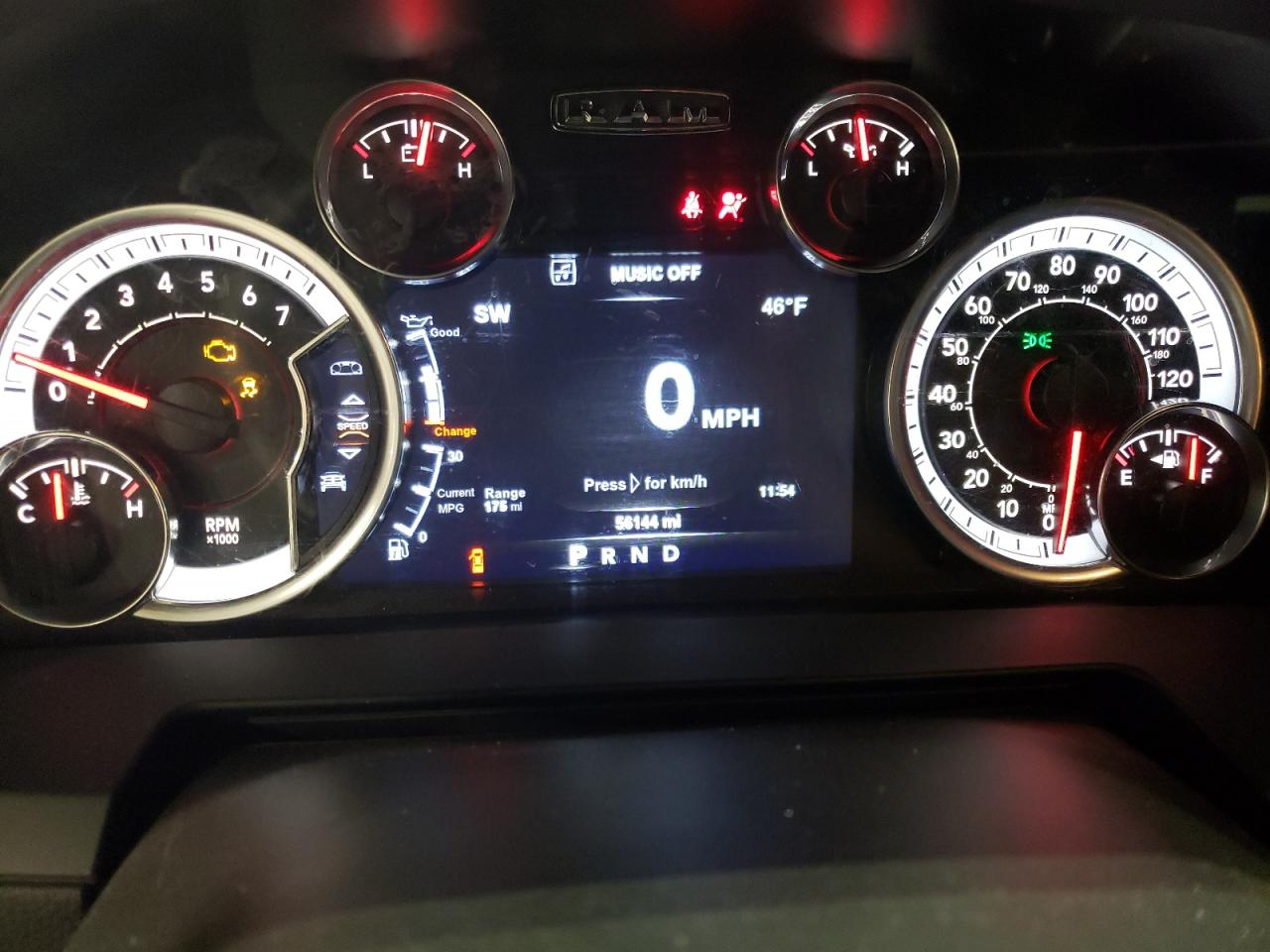 2018 Ram 1500 Slt VIN: 3C6RR7LG9JG203181 Lot: 74239974