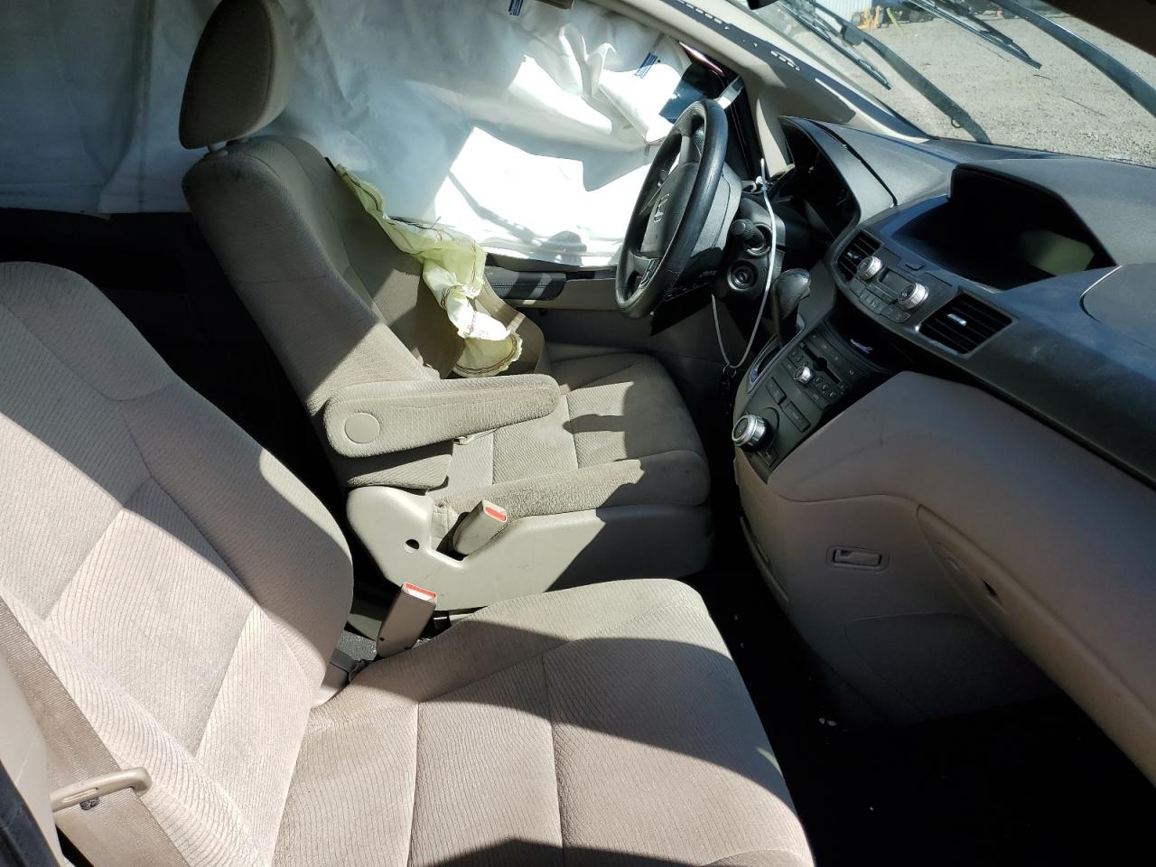 2011 Honda Odyssey - Image 7