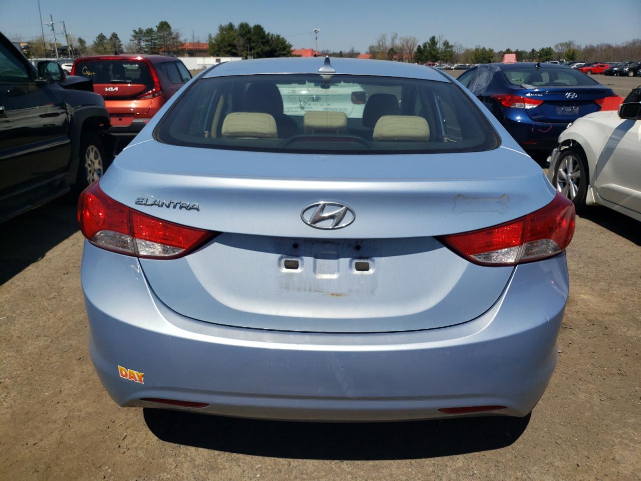 KMHDH4AE1DU791015 2013 Hyundai Elantra Gls