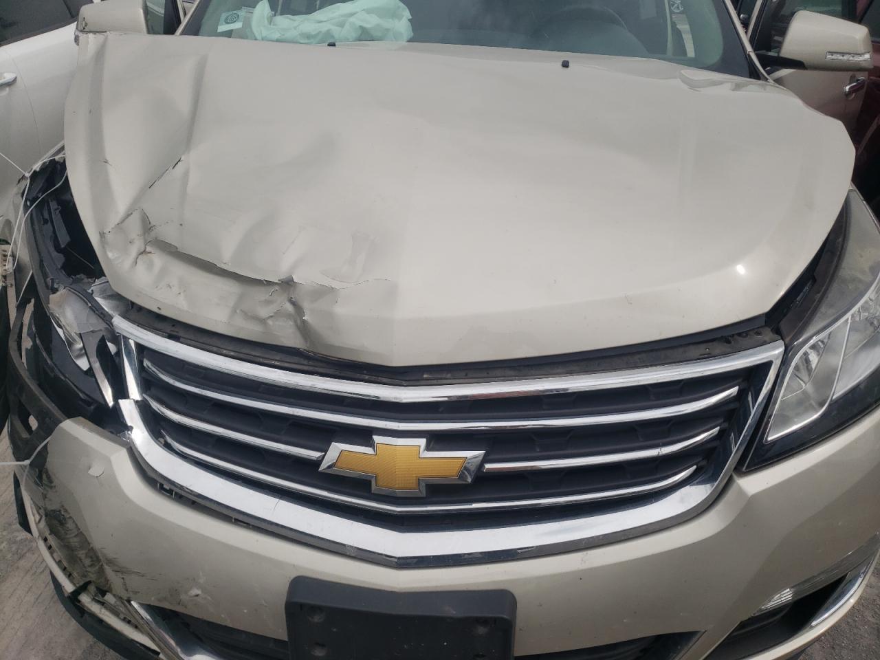 2014 Chevrolet Traverse - Image 12