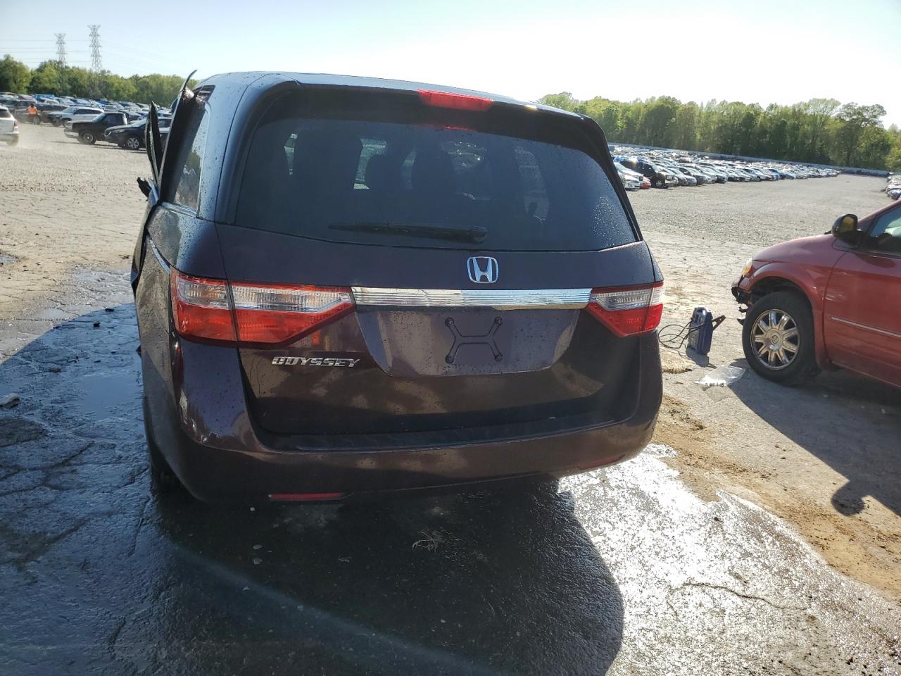 2011 Honda Odyssey - Image 6