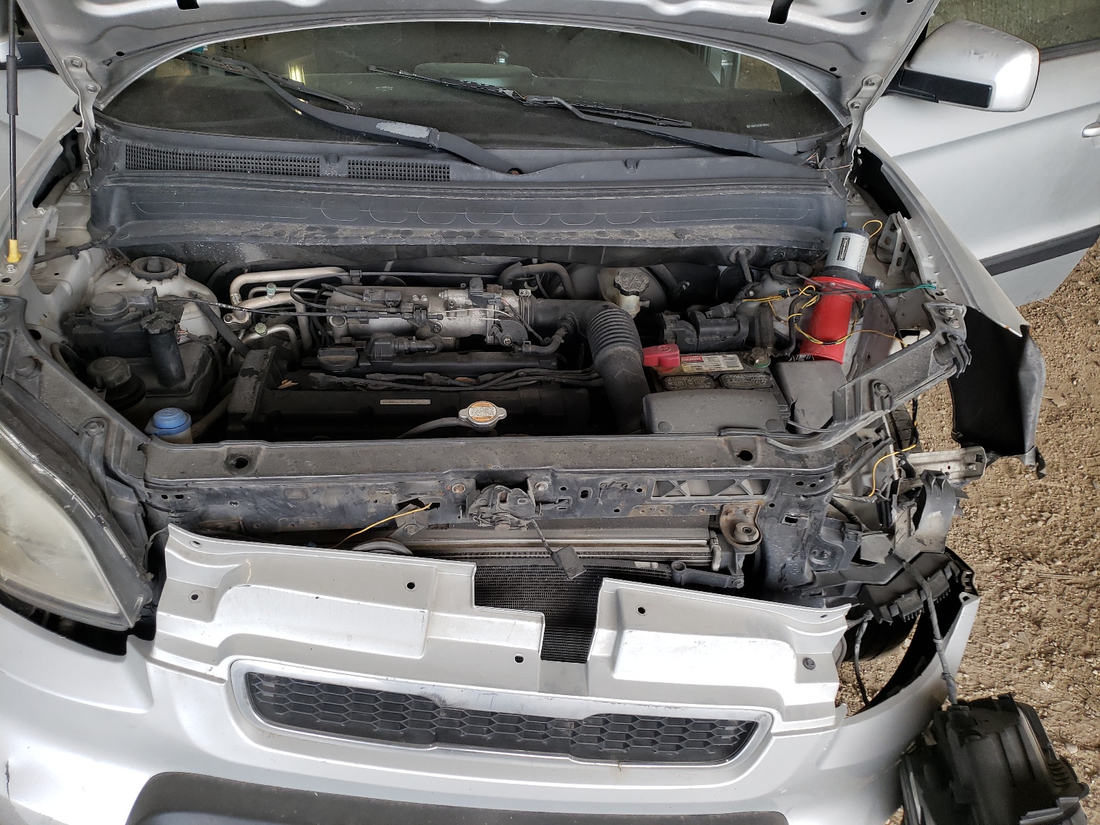 KNDJT2A27B7266942 2011 Kia Soul +