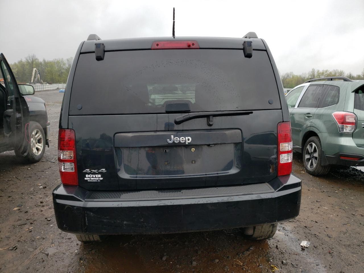 2009 Jeep Liberty (North America) - Image 6