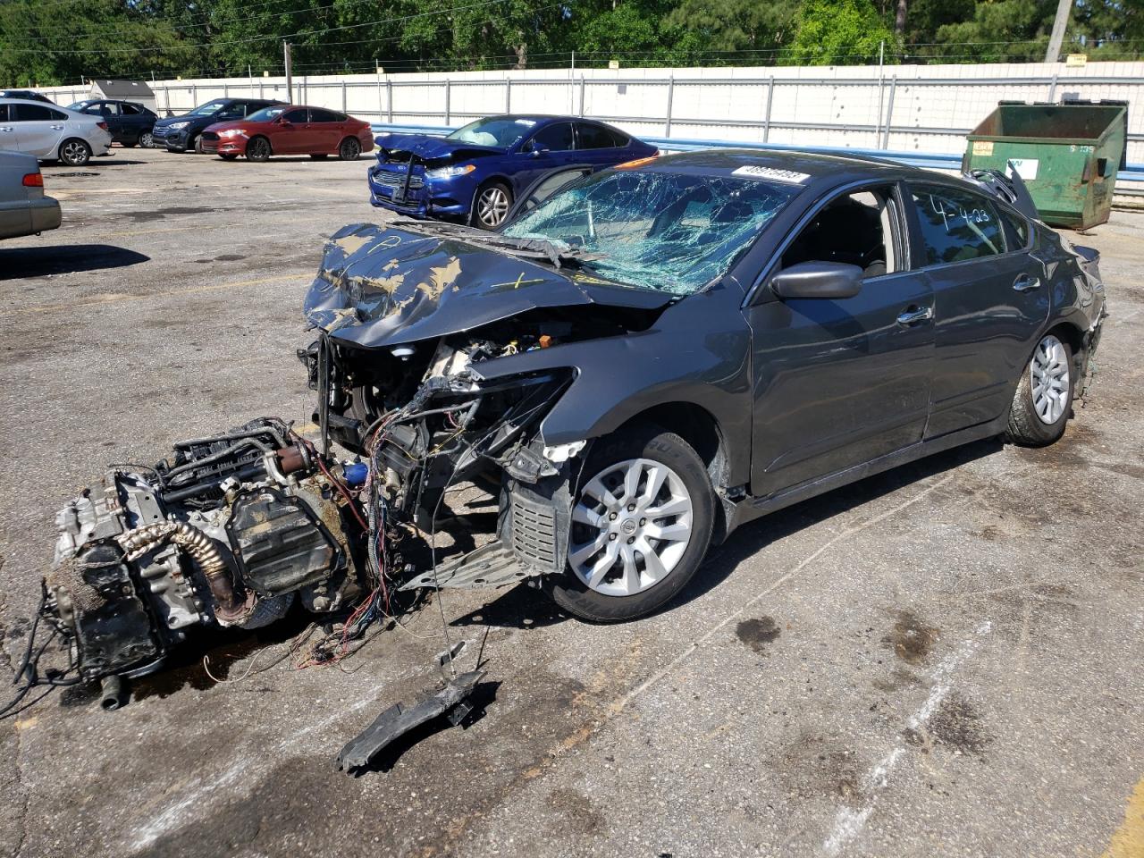 2015 Nissan Altima - Image 1