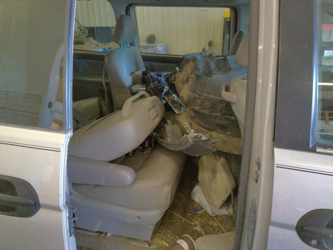2001 Honda Odyssey Lx VIN: 2HKRL18571H521810 Lot: 52689535