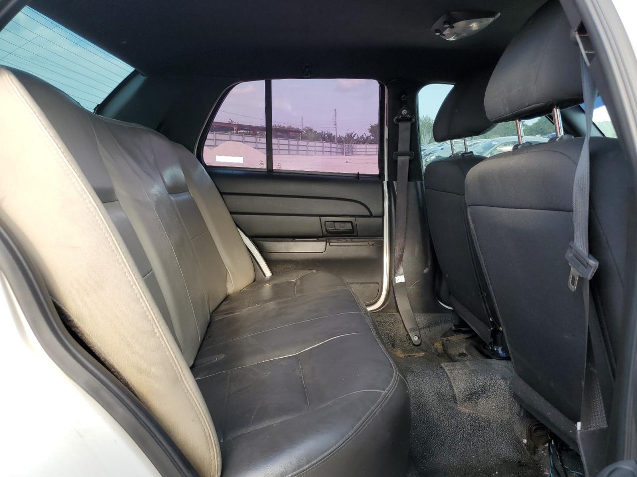 2011 Ford Crown Victoria Police Interceptor VIN: 2FABP7BV1BX171565 Lot: 61399504