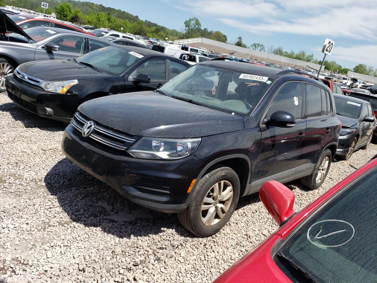 2016 Volkswagen Tiguan - Image 1