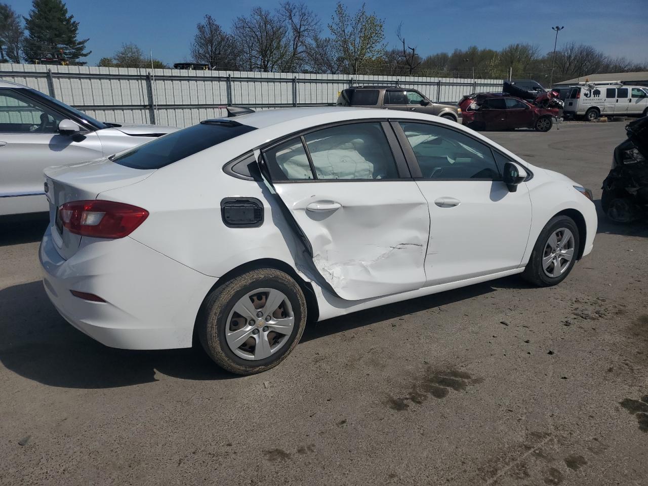 2017 Chevrolet Cruze Ls VIN: 1G1BB5SM3H7113484 Lot: 48096013