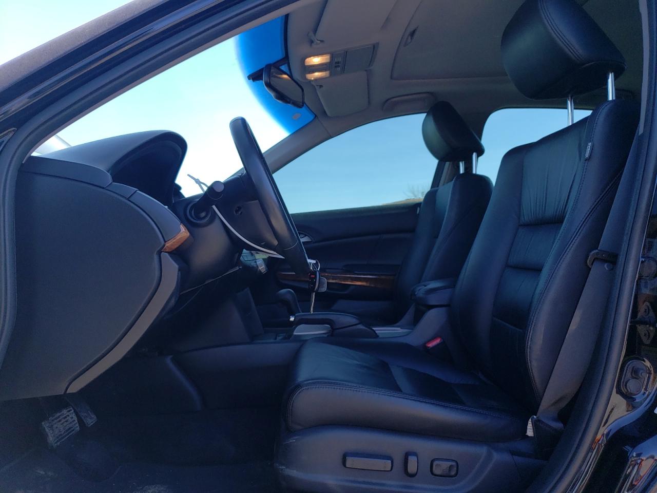 2012 Honda Accord - Image 7