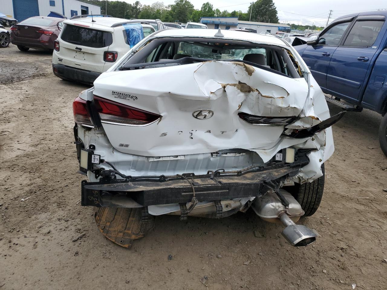 2018 Hyundai Sonata - Image 6