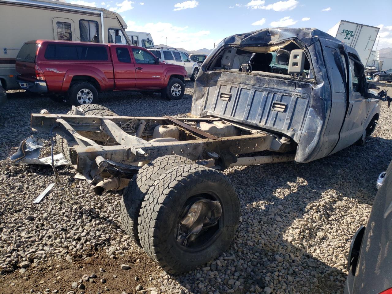 2015 Ford F350 - Image 3